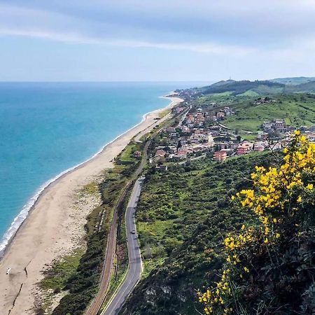 Appartamenti Giusi Con Giardino O Veranda Madonna della Catena Bagian luar foto