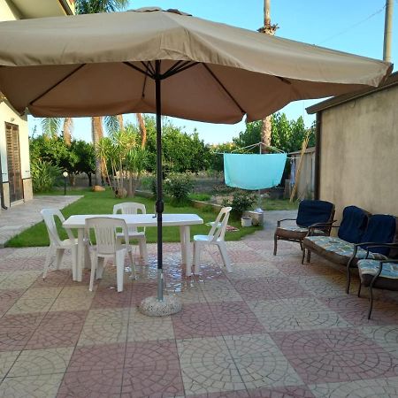 Appartamenti Giusi Con Giardino O Veranda Madonna della Catena Bagian luar foto