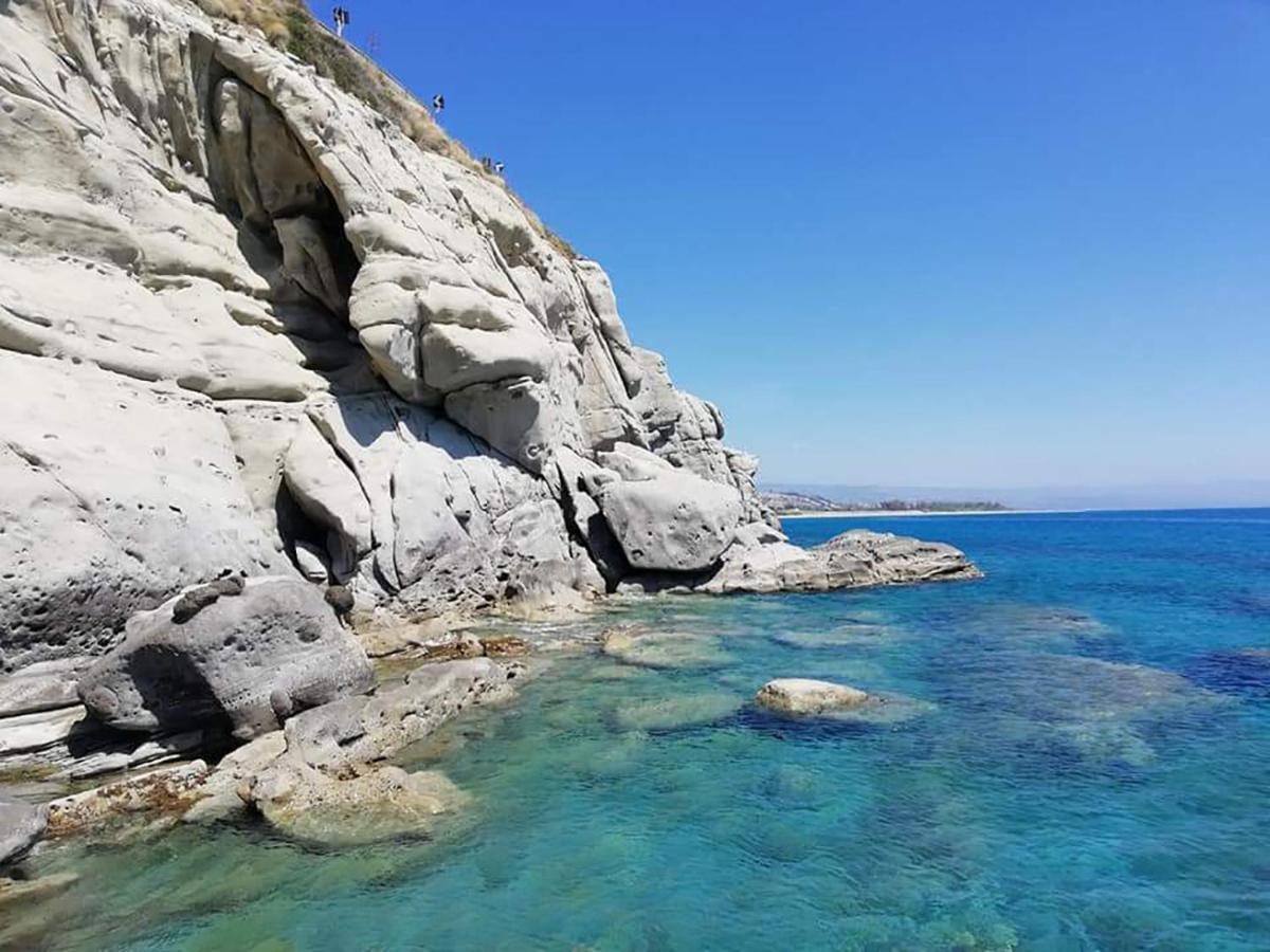 Appartamenti Giusi Con Giardino O Veranda Madonna della Catena Bagian luar foto