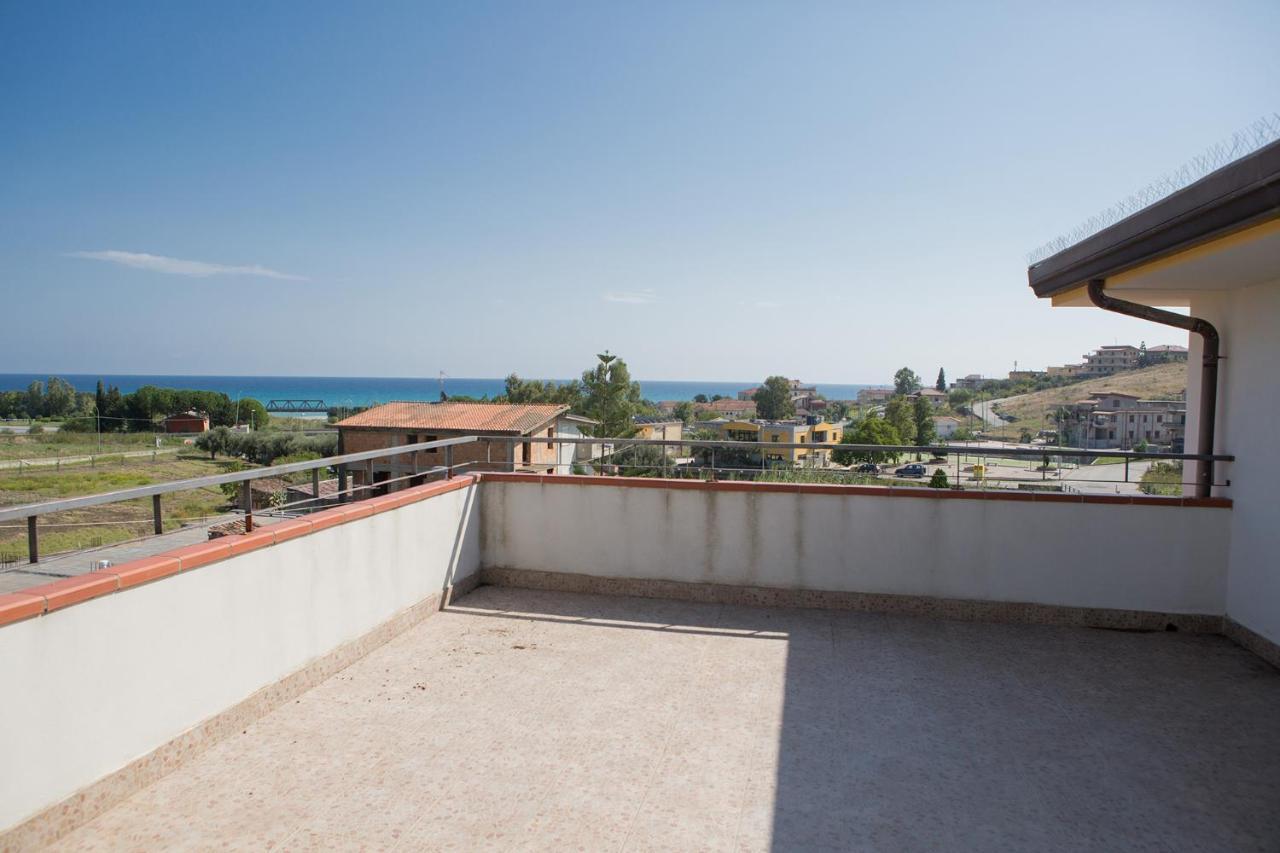 Appartamenti Giusi Con Giardino O Veranda Madonna della Catena Bagian luar foto
